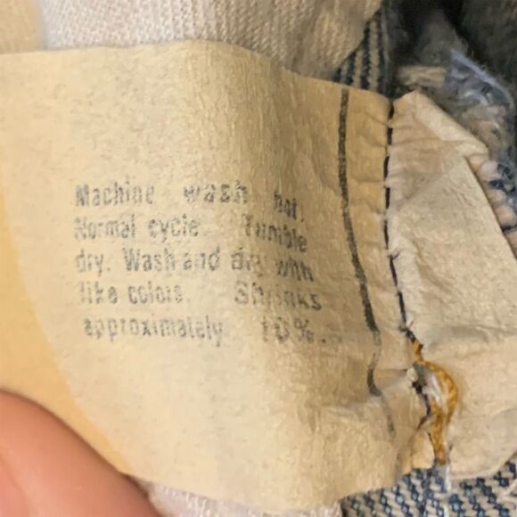 Vintage Levi's 501 Women's Distressed Button Fly Jeans Blue Size 31x31 - Picture 6 of 6